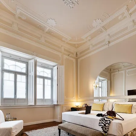 Отель Real Santo Antonio 4*
